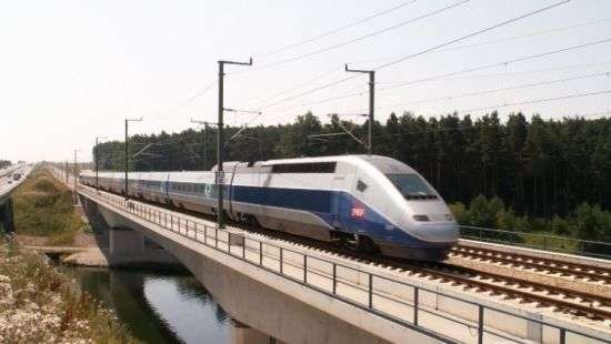 Франция хочет запустить беспилотные поезда к 2023 году