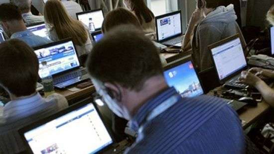 В США насильникам и педофилам разрешил соцсети