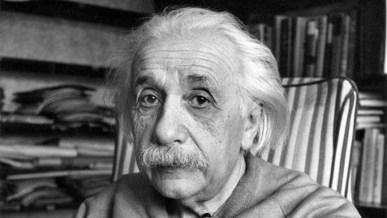 Письма с рассуждениями Эйнштейна ушли с молотка за цену большую, чем прогнозировали