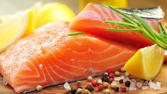 От какой болезни вылечит рыба, рассказали врачи