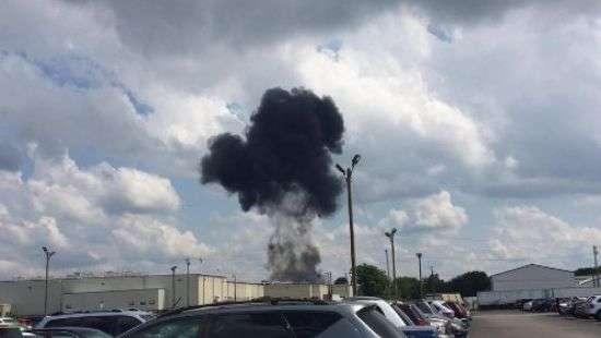 В США разбился истребитель F-16 с боеприпасами (видео)