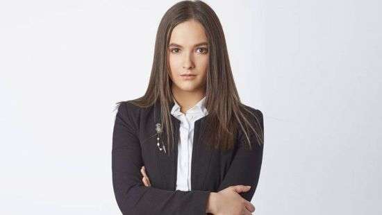 Вечер с 27-летней замминистра Минэнерго купили за 9000  гривен