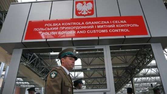 Польша упростила трудовую миграцию для украинцев