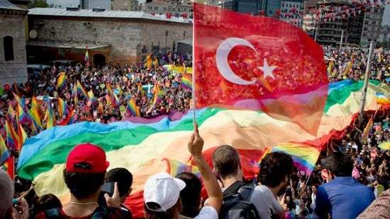 В Стамбуле запретили гей-парад