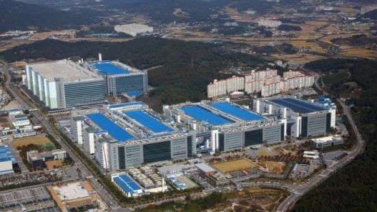 Samsung построит крупнейший в мире завод по производству OLED-панелей