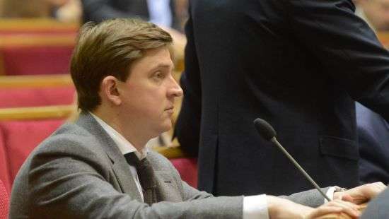 Рада не смогла снять депутатскую неприкосновенность с Дового