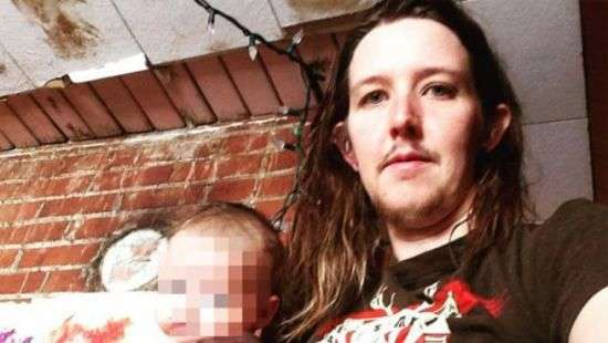 В Канаде младенец получил документы с указанием неопределенного пола