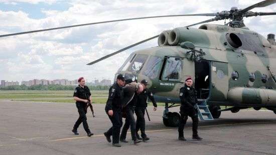 «Вертолетные дела»: зачем Матиос пиарится на  Клименко