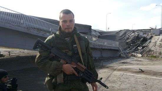 Российского неонациста обвинили в убийстве 40 украинских бойцов