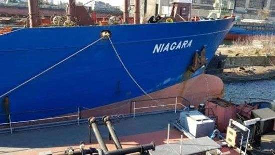 Украина пустит с молотка два российских корабля, арестованных за долги