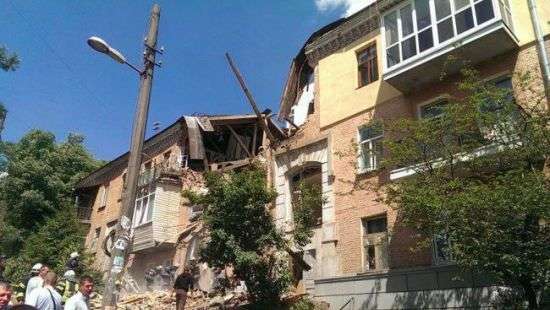 Стало известно число погибших при взрыве жилого дома в Киеве