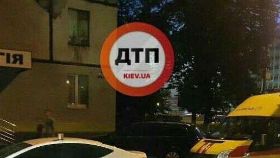 В Киеве мужчина едва не взорвал дом после убийства жены