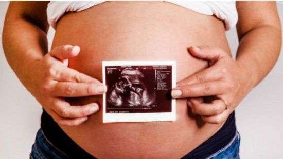 Медики нашли способ защитить плод от вируса Зика