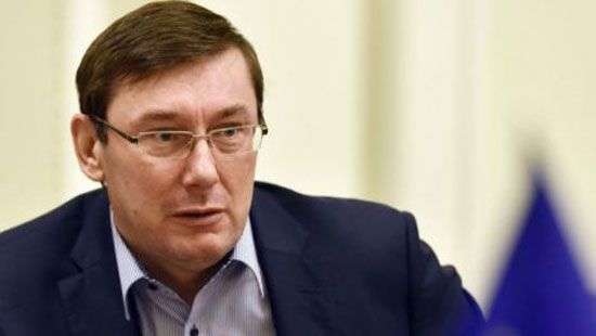 Прецедент дела Довгого: Луценко пытается получить контроль над местными советами