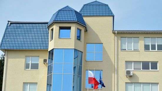 В Луцке снова атаковали генконсульство Польши