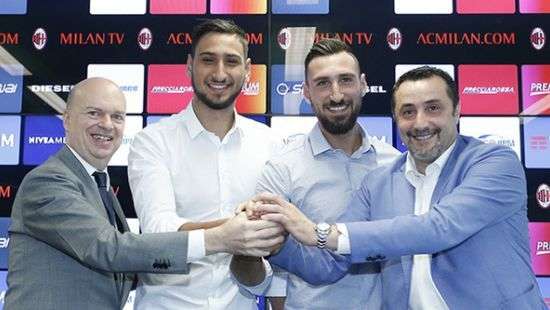 За «Милан» будут играть два брата голкипера