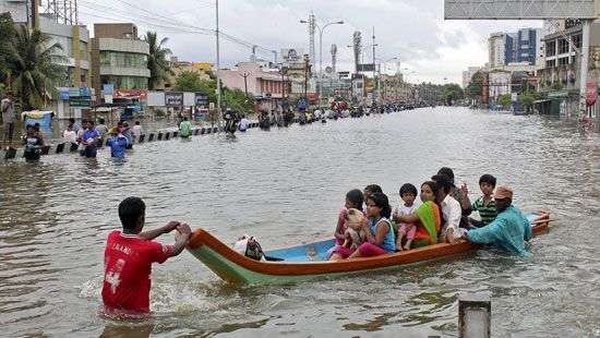Наводнение в Индии: погибли 80 человек, 2 миллиона стали бездомными