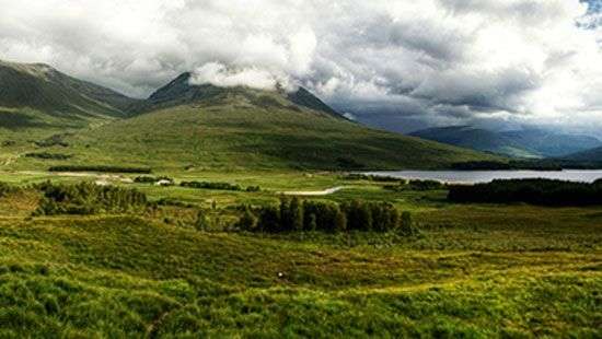 В Европе выставили на продажу остров с церковью и рестораном