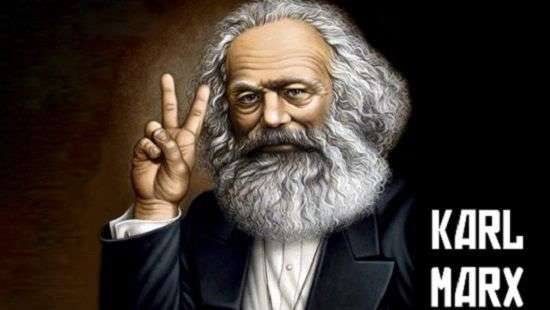 Японский дизайнер, выпустил коллекцию футболок с портретом Карла Маркса (ФОТО)