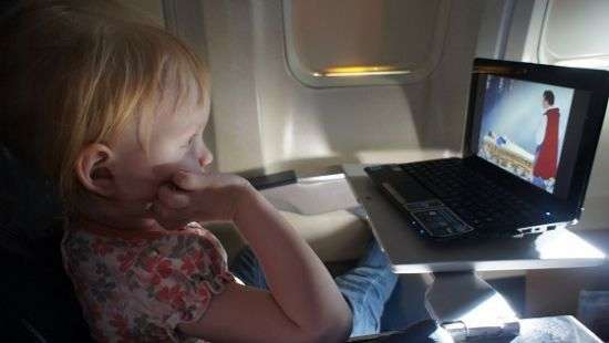 США полностью отменили запрет на провоз в самолетах гаджетов