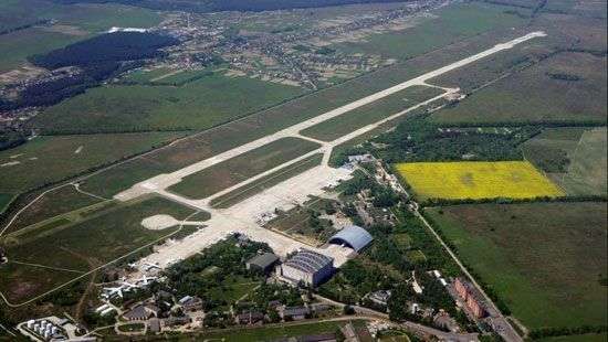 Названа сумма превращения Гостомеля в базу для лоукостеров