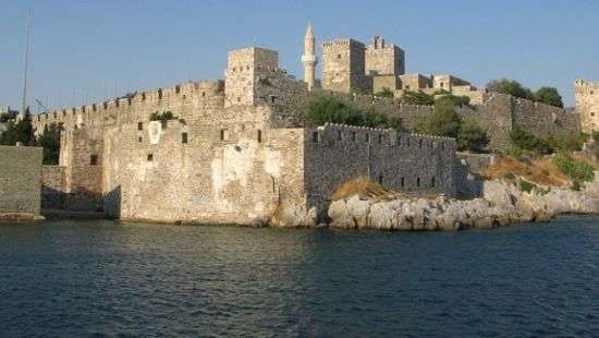 На греческом острове Кос жертвы и разрушения в результате землетрясения