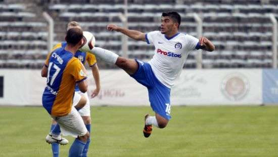 Украинский полузащитник принес победу своему клубу в ЛЕ