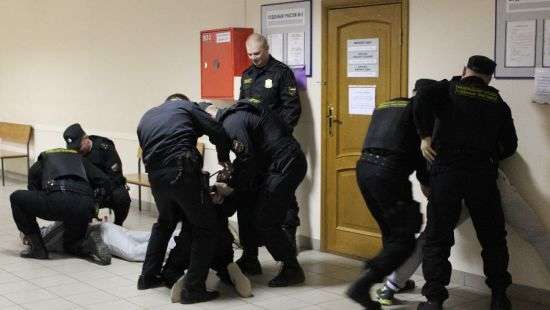 В Одесской области пытаются захватить здание суда