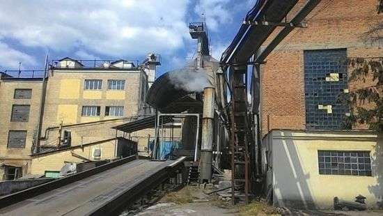 На 41 спиртзаводе налоговики проводят обыски