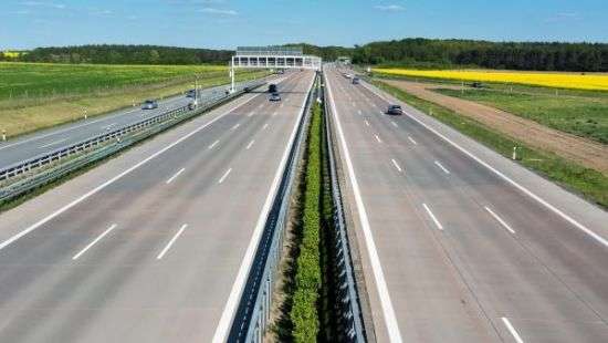 Омелян рассказал о перспективах платных автобанов в стране