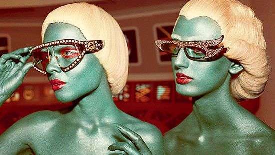 Новая рекламная кампания Gucci: роботы, гуманоиды и пришельцы (ФОТО, ВИДЕО)