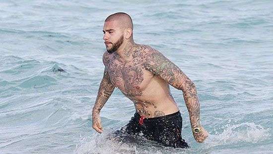 Фекалии в Крыму показали с помощью фото друга Кадырова: соцсети веселятся