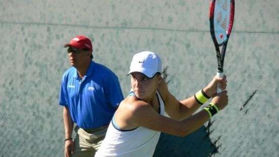 Украинские теннисистки пробились в четвертьфинал турнира ITF