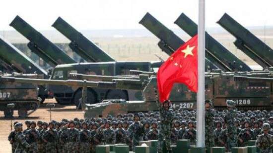 В Китае показали новейшую межконтинентальную баллистическую ракету (видео)