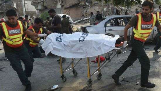 В Пакистане ливни обрушили здание семинарии, есть погибшие