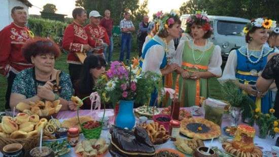 В Алтайском крае РФ прошел фестиваль вареника «Всэ будэ смачно!»