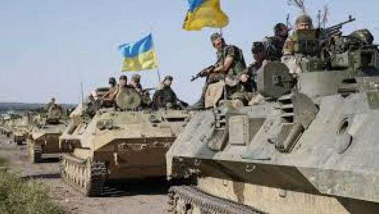 Украинским военным хотят повысить оклады