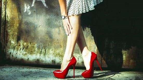 Медики раскрыли всю правду о каблуках