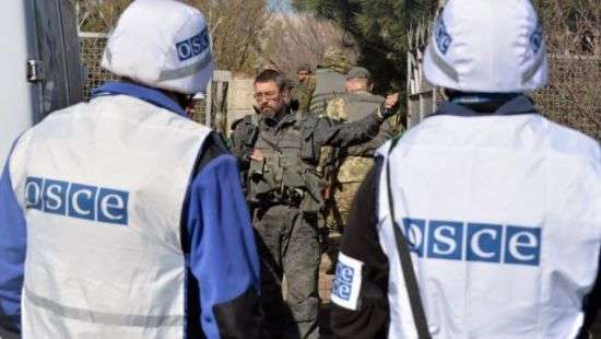 Киев настаивает разведение сил на Донбассе под наблюдением ОБСЕ