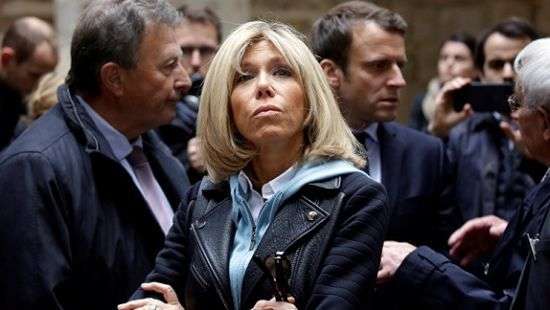 Во Франции отказались от идеи оплачивать расходы первой леди
