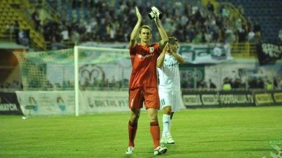 Вратарь «Ворсклы» в матче с «Динамо» получил тяжелую травму