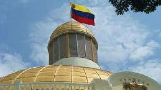 Парламентарии Венесуэлы признали конституционную ассамблею и ее решения нелегитимными