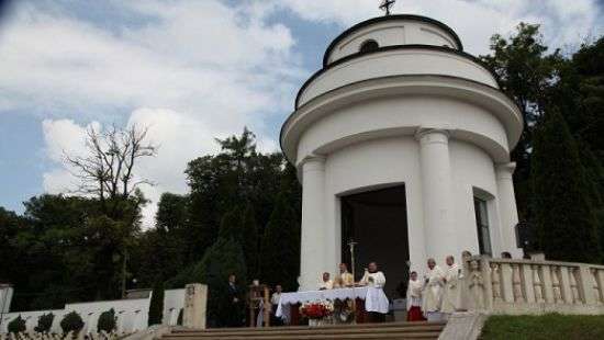 Польша объяснилась по поводу дизайна новых паспортов