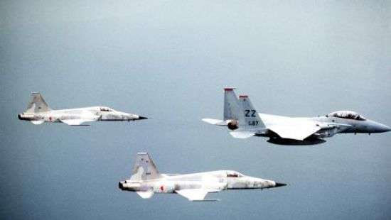 Истребитель ВМС США рухнул в океан