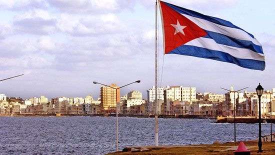 На Кубе американское посольство подвергли «акустической атаке»: два дипломата оглохли