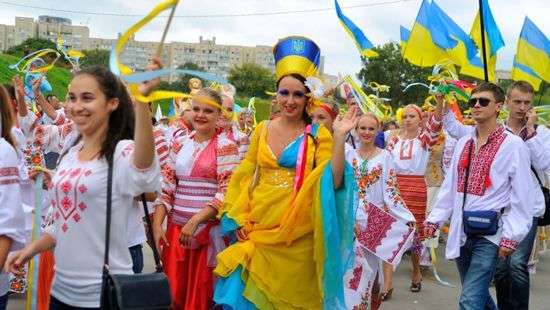 В Беларуси ко Дню независимости Украины проведут уличный праздник