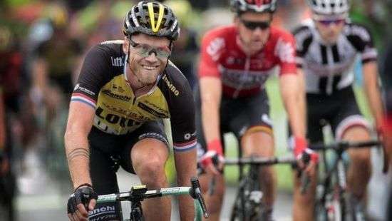 Голландский велогонщик оштрафован за неприличный жест