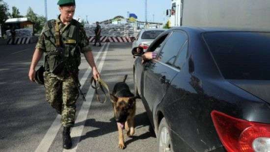Украинец вез в Польшу 27 кг наркотиков