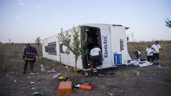 В Турции перевернулся пассажирский автобус, есть жертвы