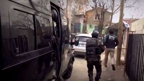 В Стамбуле стрелок открыл огонь с крыши жилого дома